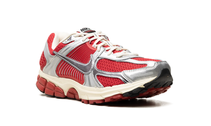 Zoom Vomero 5 "Gym Red Chrome" IM3486 600