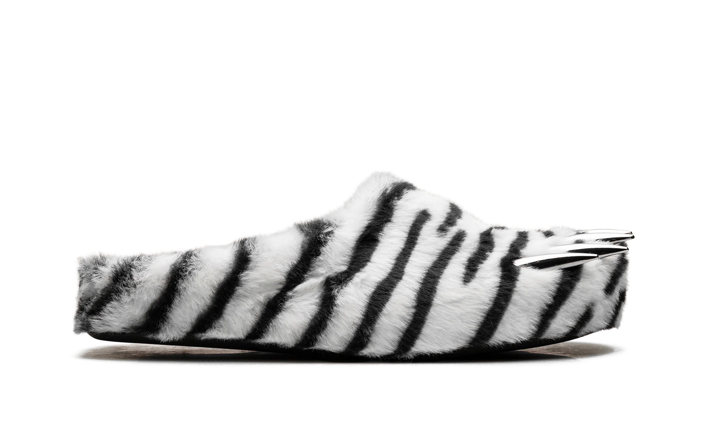 Bravest Studios Tiger Bear Claw "Mule White" BS96