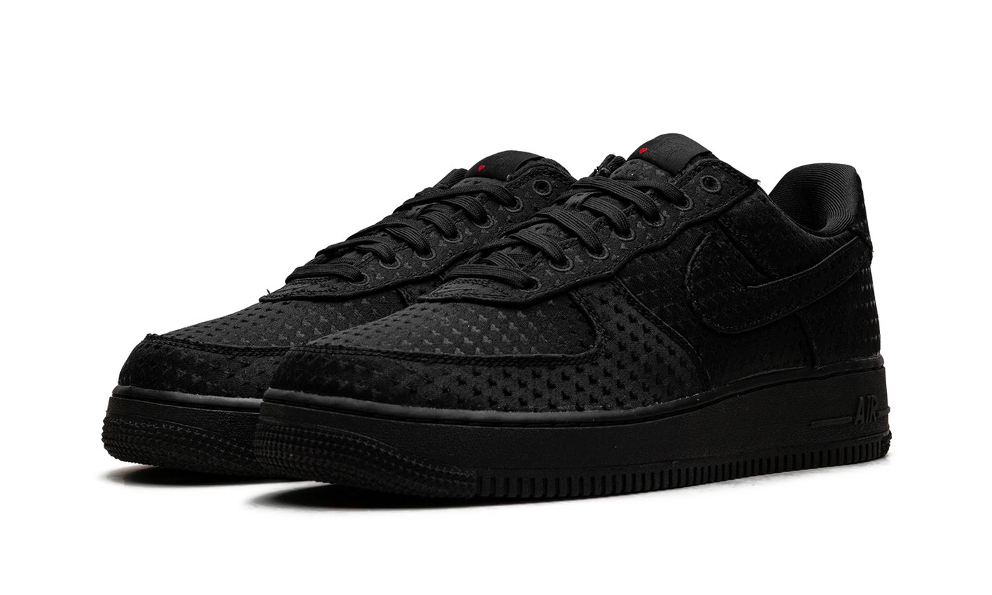 Nike Air Force 1 "Valentine's Day - Triple Black (2026)" IB6836 001