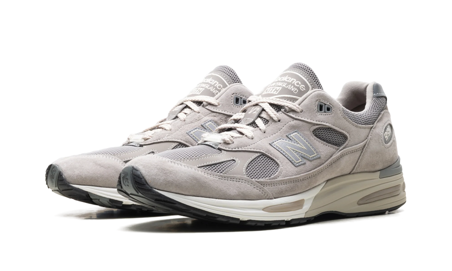 Kith x 991v2 MiUK "Moonrock" U991TK2