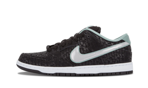 SB Dunk Low Pro Premium "Skate Park Of Tampa 20th Anniversary" 573901 002