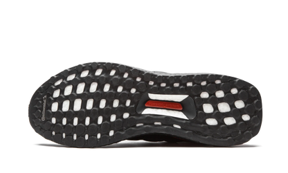 Ultraboost "Core Black / Red Suede" FW4899