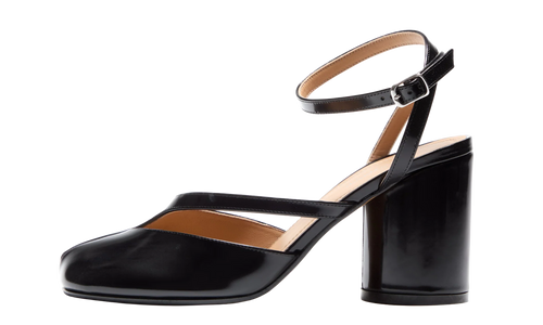 Brushed Leather Tabi Sandal Pump H80 "Black" S58WP0280P8193T8013