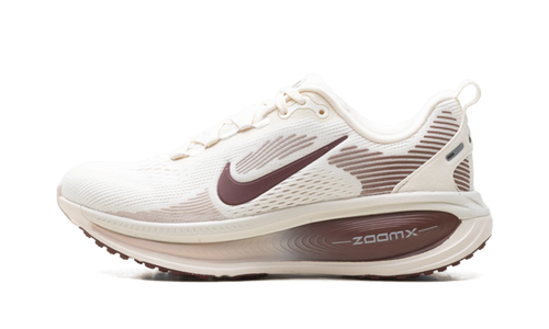 Vomero 18 WMNS "Pale Ivory Red Sepia Silt Red Dark Team Red" HM6804 108