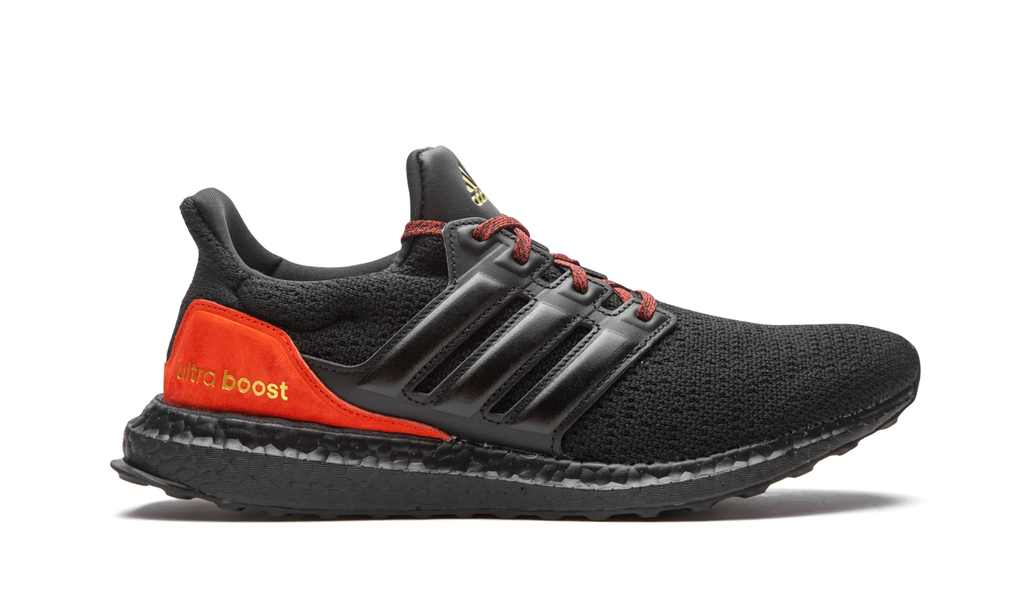 Ultraboost "Core Black / Red Suede" FW4899