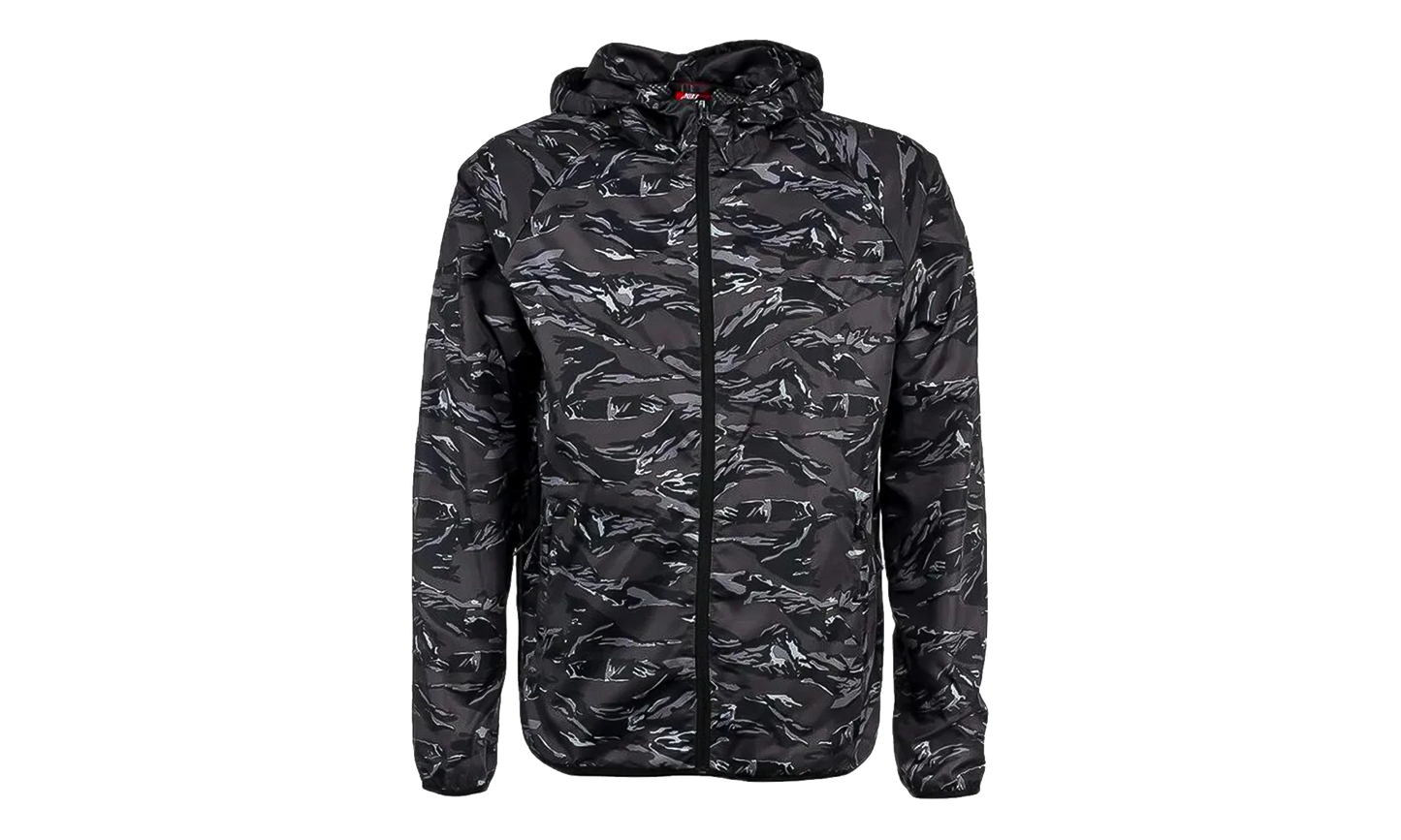 Mountain Vented Windbreaker Packable Jacket "Camo Black" 546317 010