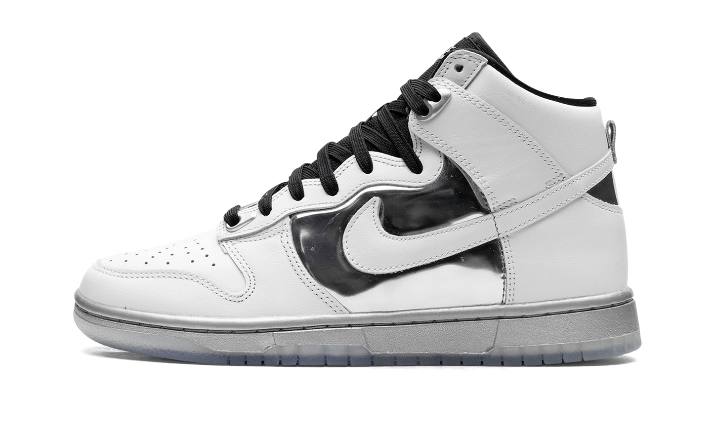 Dunk High SE WMNS"Chrome" DX5928 100