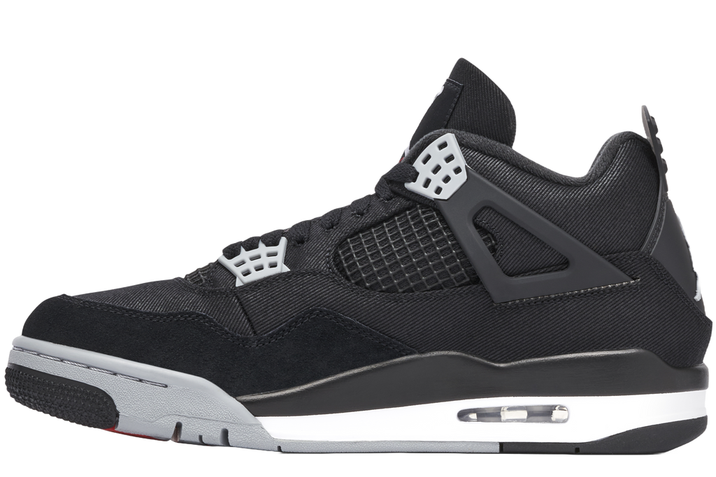 4 Retro SE Black Canvas