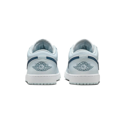 1 Low 'Aura White' (2026)