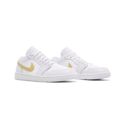 1 Low 'Barely Grape' Women's (2023)