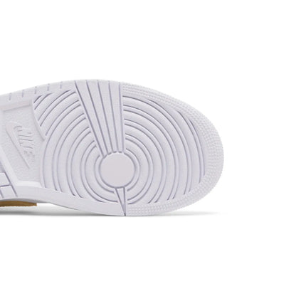 1 Low 'Barely Grape' Women's (2023)