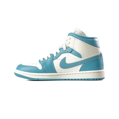 1 Mid 'University Blue' Women's (2022)