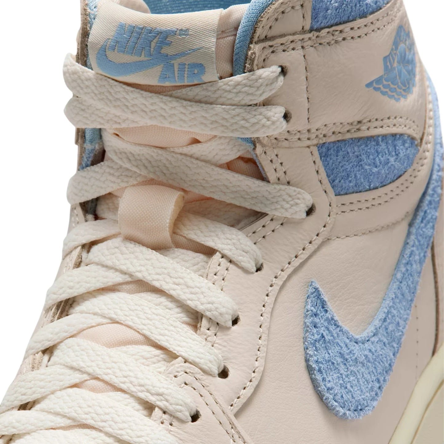 1 Retro High OG 'Pale Ivory Psychic Blue' Women's (2026)