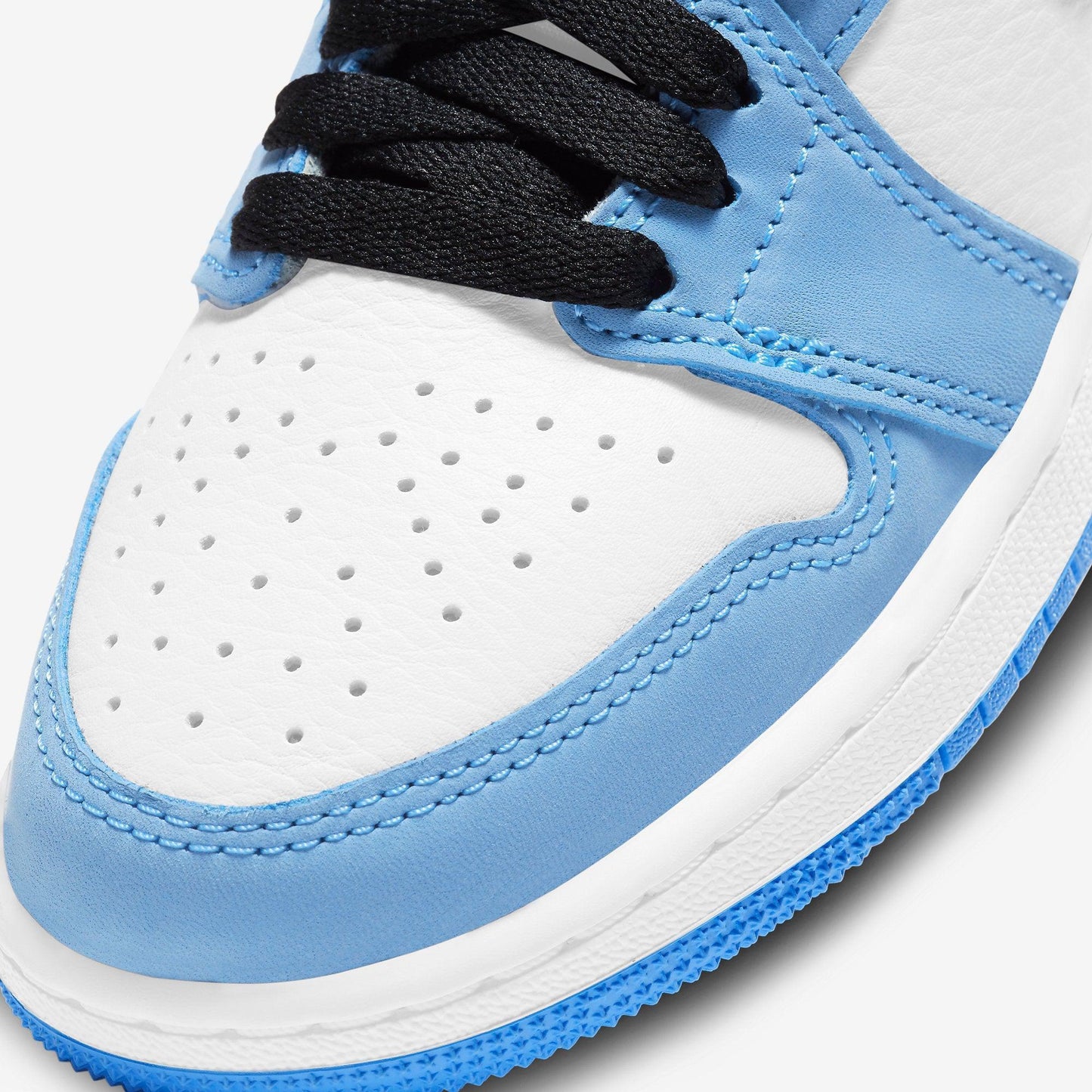 Air Jordan 1 Retro High OG 'UNC University Blue' (2021) (GS)