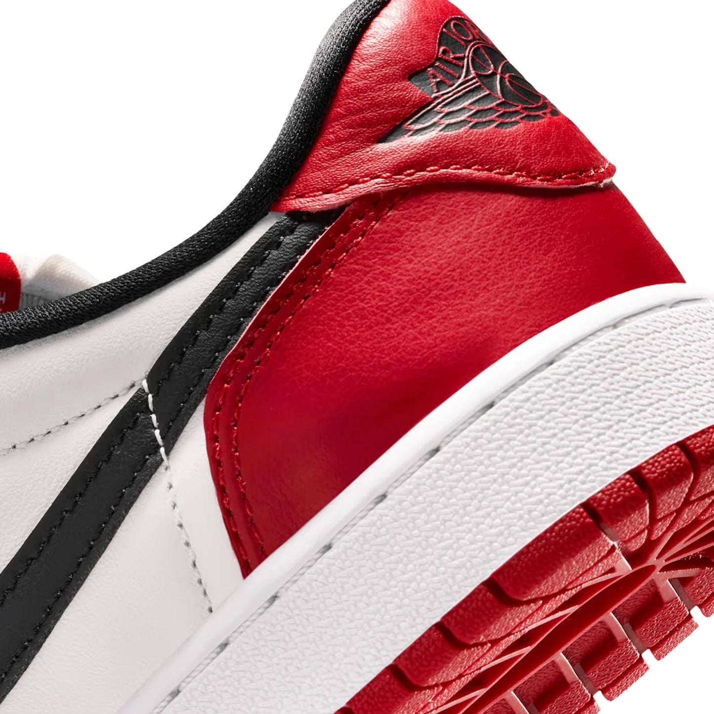 1 Retro Low OG 'Chicago' GS (2025)