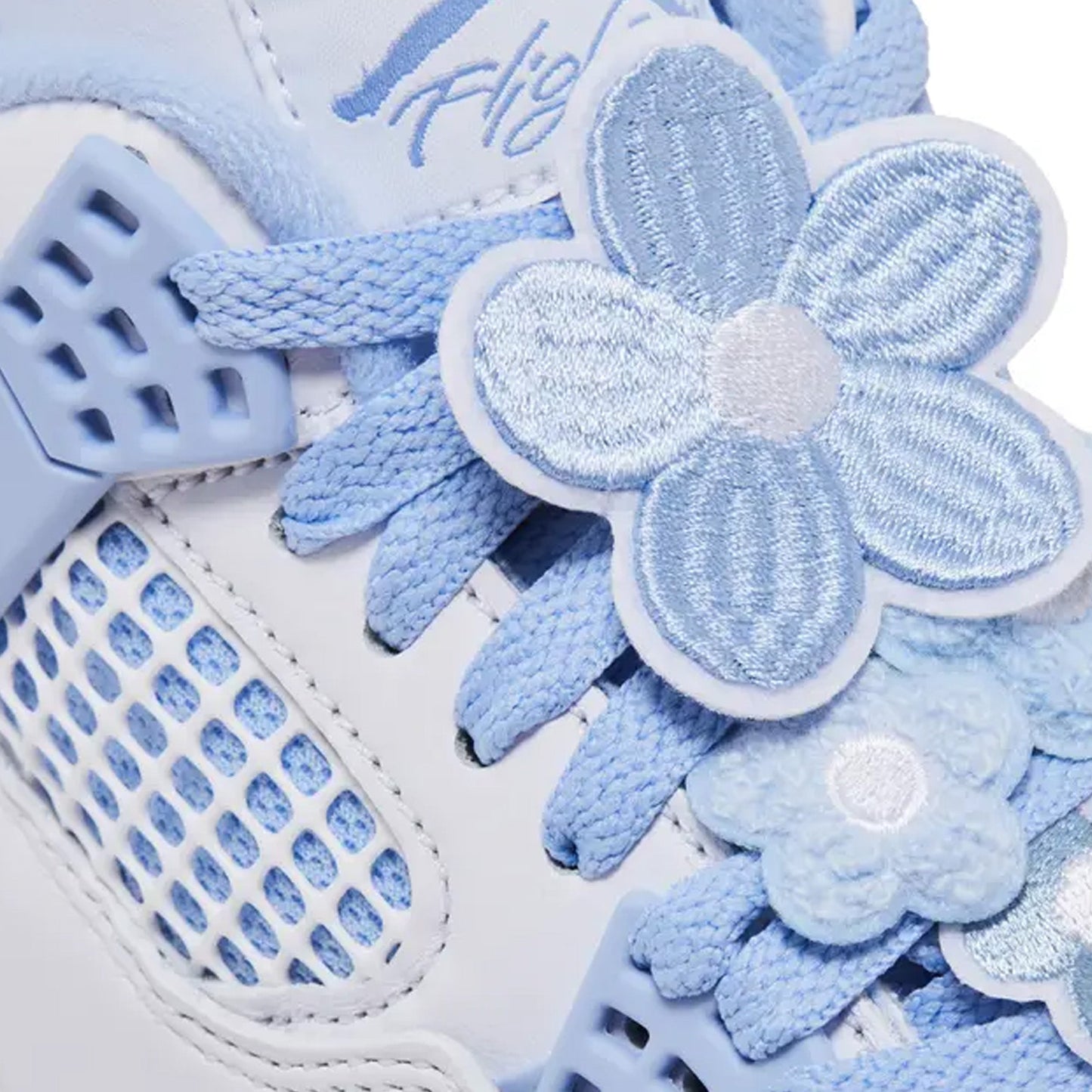 4 Retro 'Forget Me Not' Women's (2025)