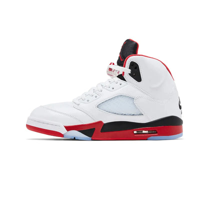 5 Retro 'Fire Red Black Tongue' (2025)