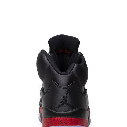 5 'Satin Bred'