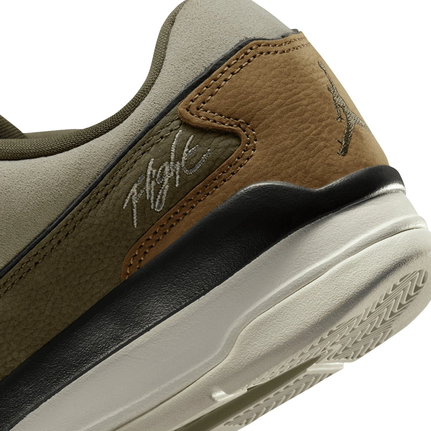 Flight Court 'Spruce Mist Medium Olive Green' (2026)