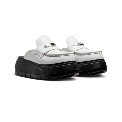 Mule 'Summit White Black' Women's (2026)