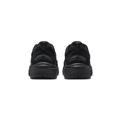 Trunner O/S 'Triple Black' (2025)