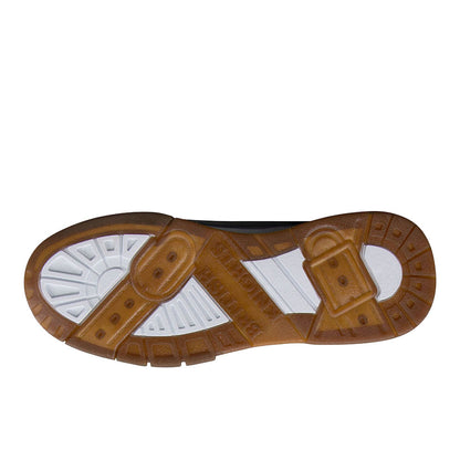 Metros Sneakers