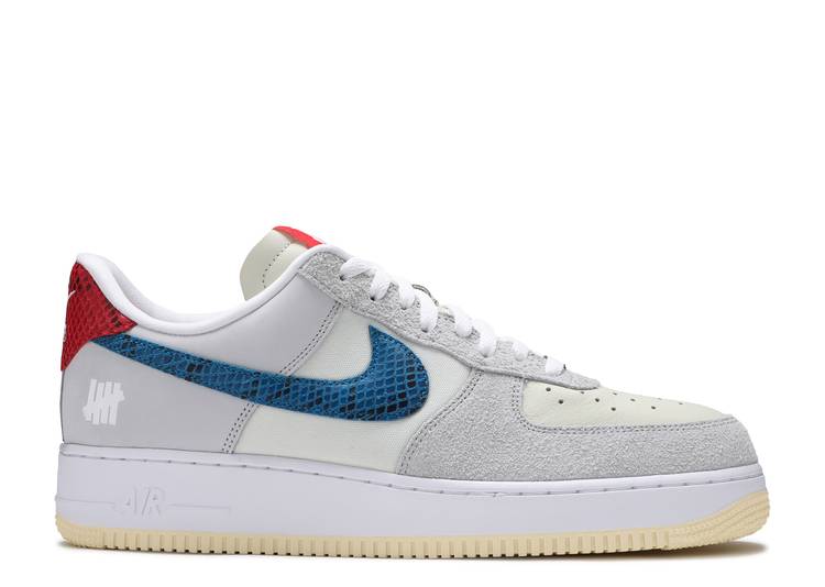 Air Force 1 Low SP Undefeated 5 It Dunk vs. AF1