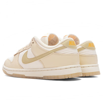 Women's Dunk Low - Muslin/Team Gold/Pale Ivory/Laser Orange