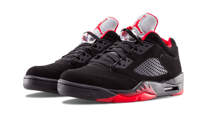 5 Retro Low "Alternate 90" 819171 001