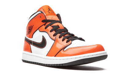 1 Mid SE "Turf Orange" DD6834 802