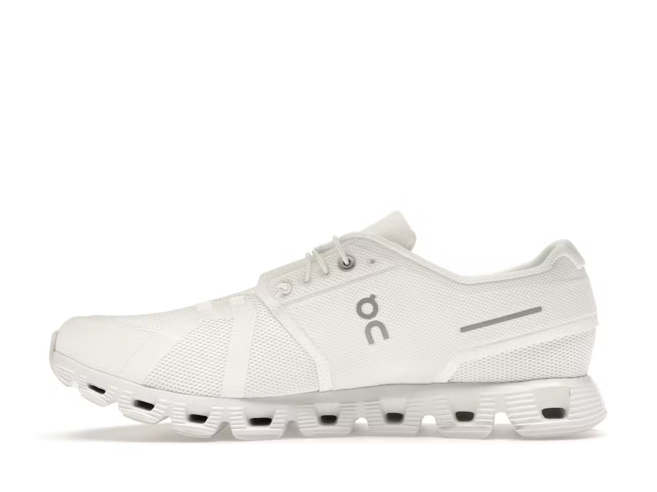 Running Cloud 5 Undyed-White