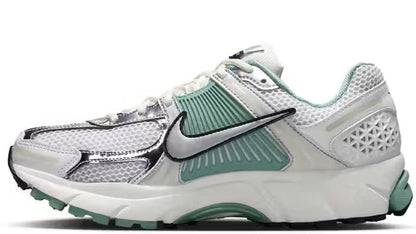 Zoom Vomero 5 Cannon (Women's)