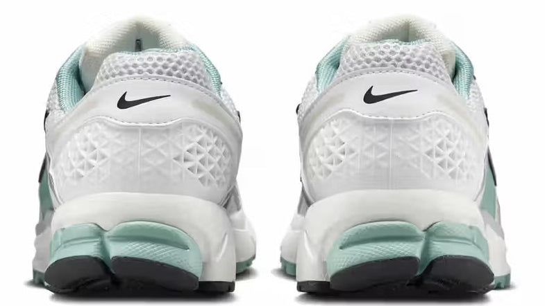 Zoom Vomero 5 Cannon (Women's)