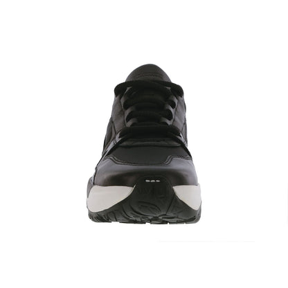 Women's Low Country-X Lace Up Sneaker in Monochrome
