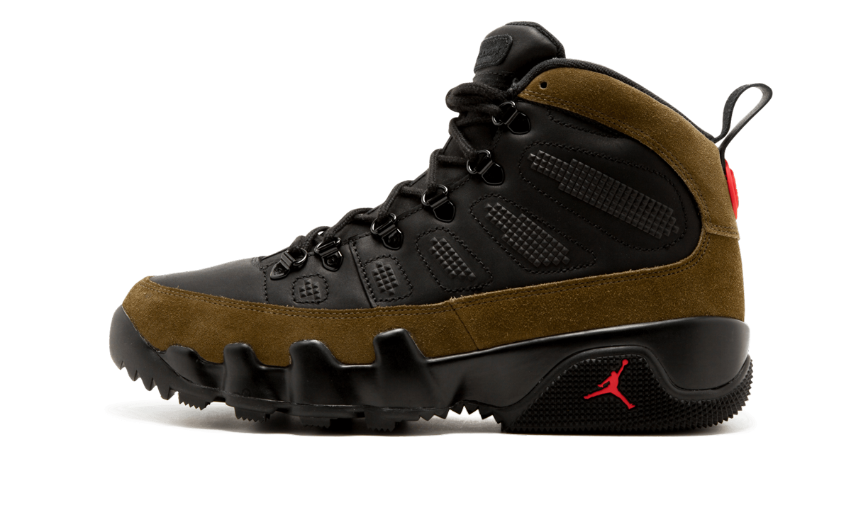 9 Retro Boot NRG "Olive" AR4491 012