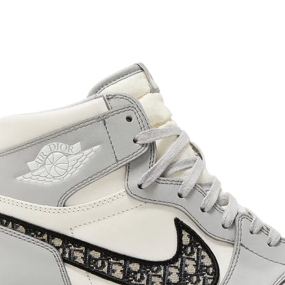 1 Retro High x 'Wolf Grey' (2020)