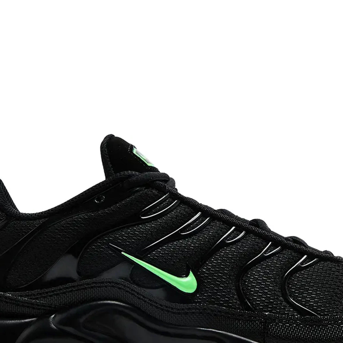 Nike Air Max Plus TN 'Black Green Strike' (2025)