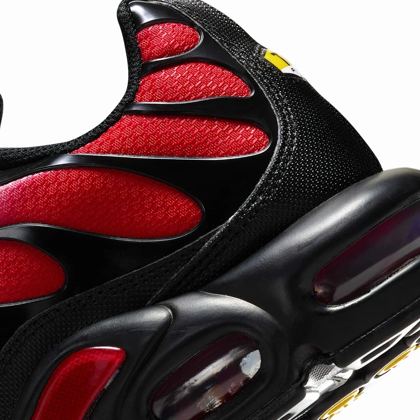 Air Max Plus TN 'Pure Platinum University Red Black White' (2025)
