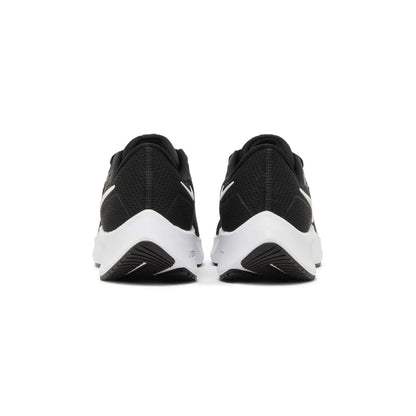 Air Zoom Pegasus 38 'Black White' (2021)