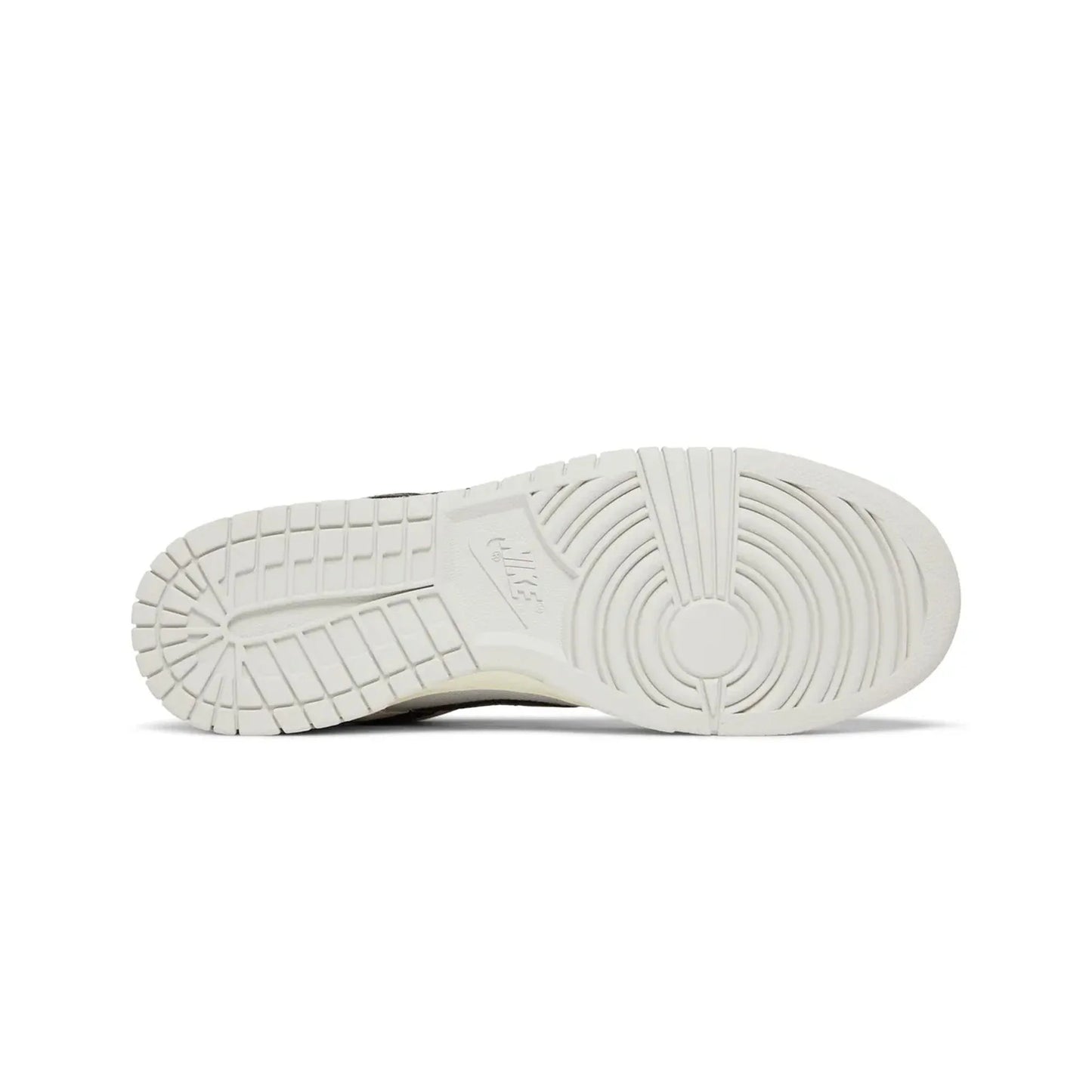 Dunk Low 'Certified Fresh' (2022)
