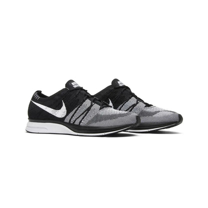 Nike Flyknit Trainer 'Oreo' (2018)