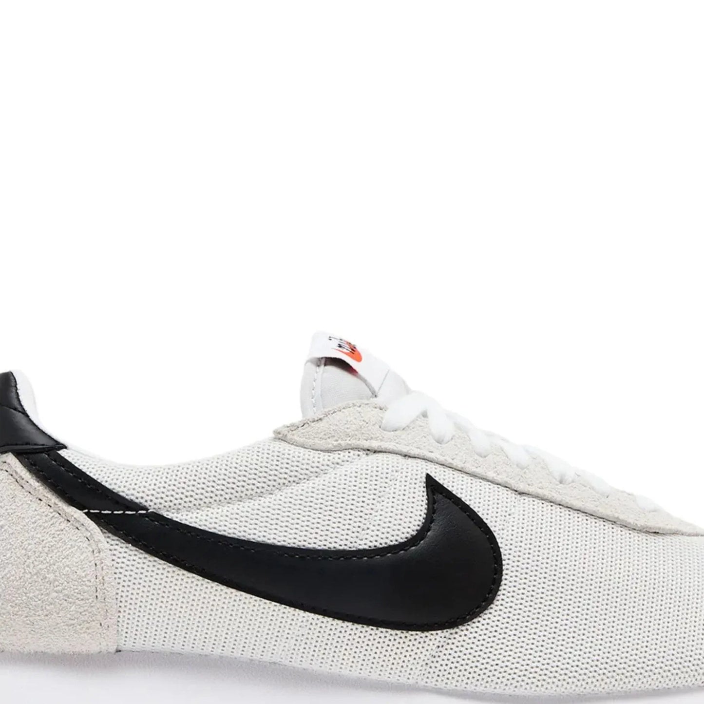 LD 1000 'Summit White White Black' (2025)