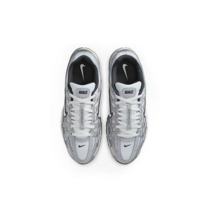 P 6000 'Metallic Silver Summit White Wolf Grey' (2025)