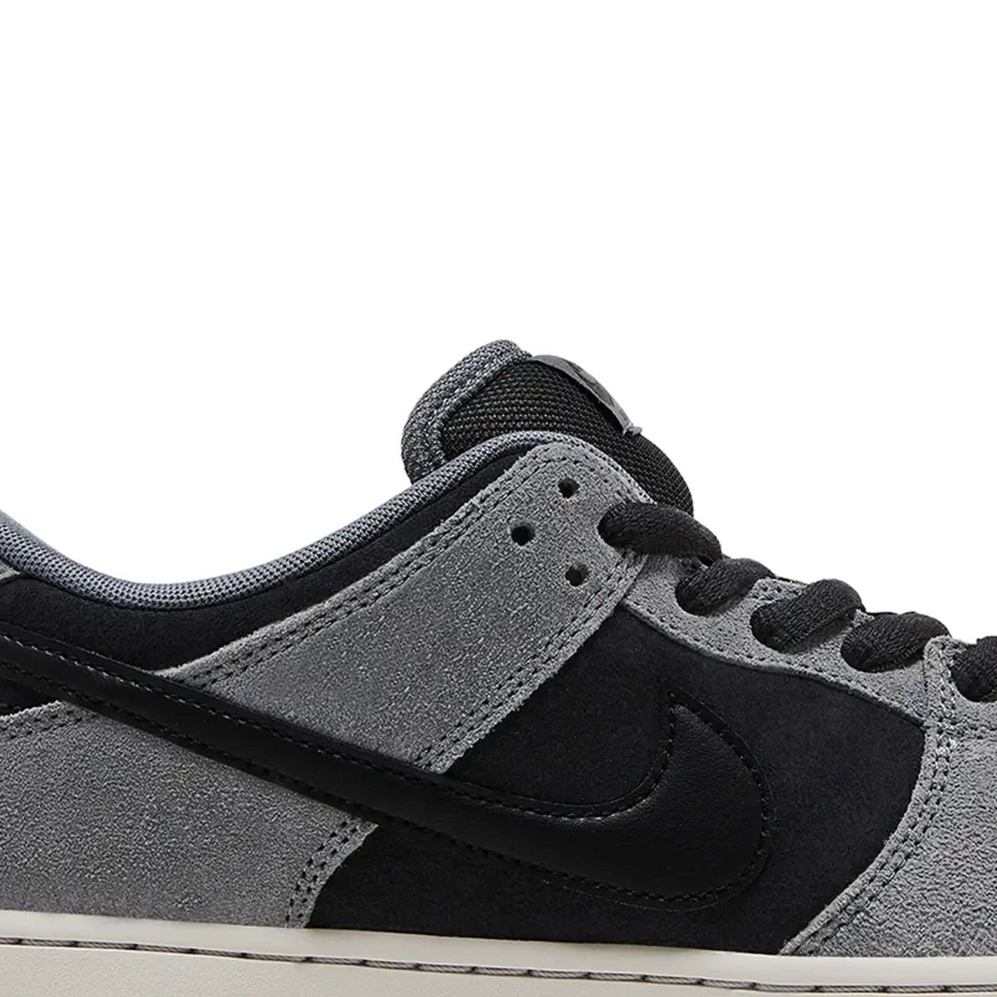 Dunk Low 'Dark Smoke Grey' (2024)
