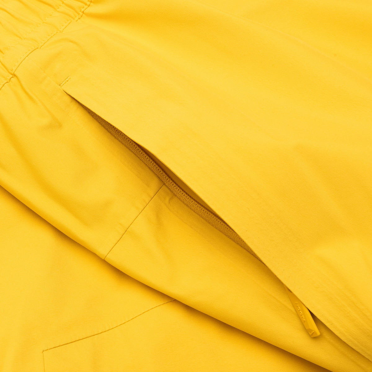 Nocta L'Art Tech Pants - Vivid Sulfur/Sail