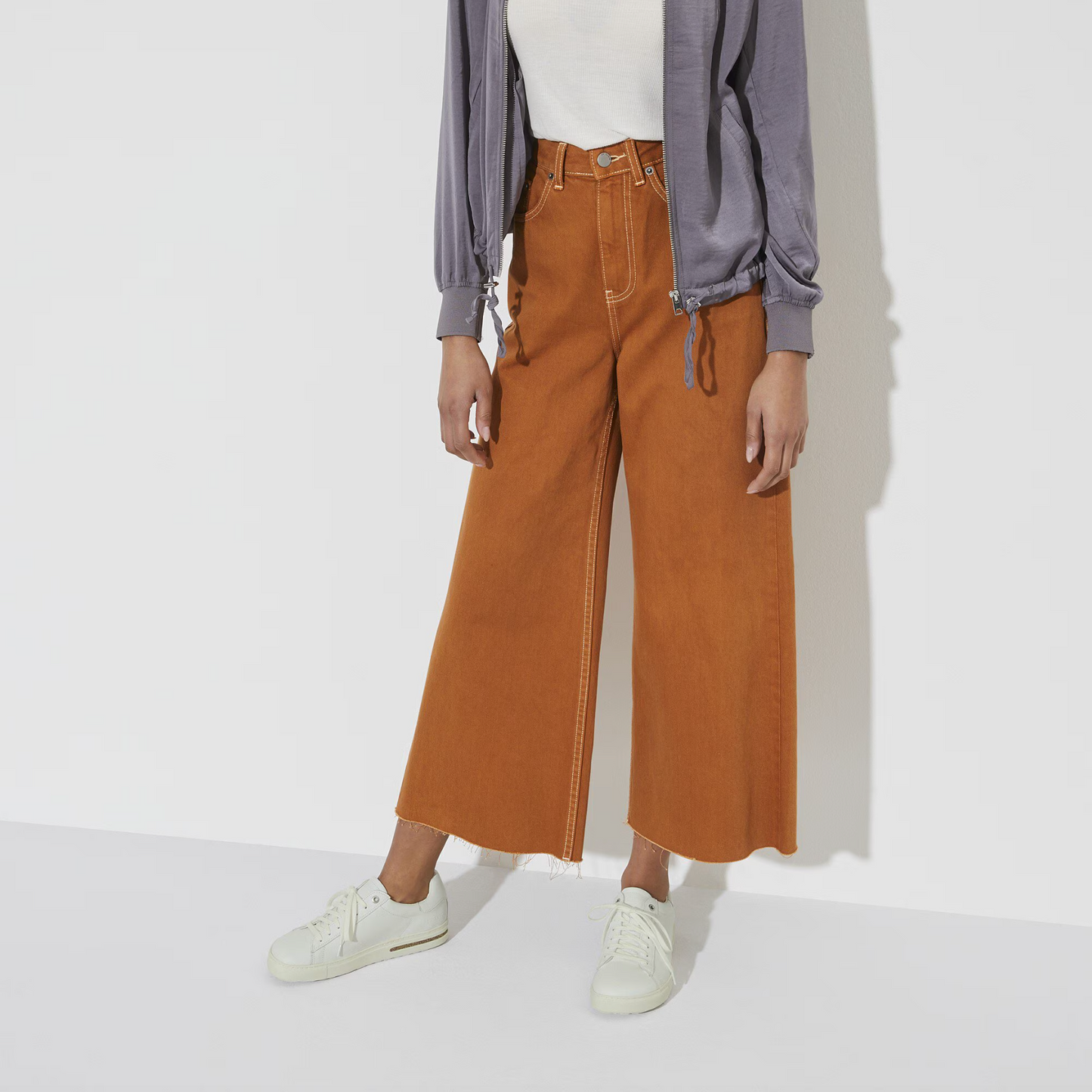 Bend Leather Low Sneaker in White