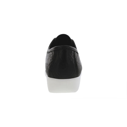 Women's Siesta Lace Up Loafer in Black Larse