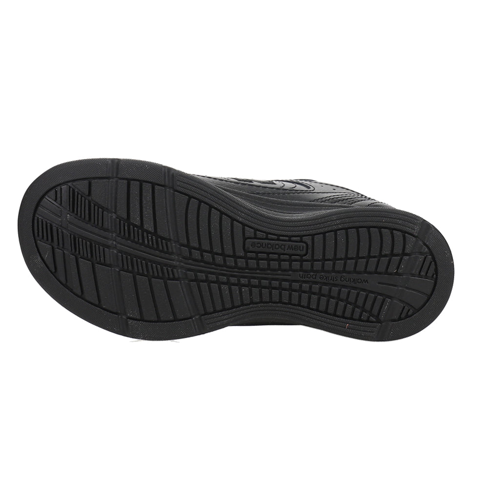 577 Perforated Walking Shoes