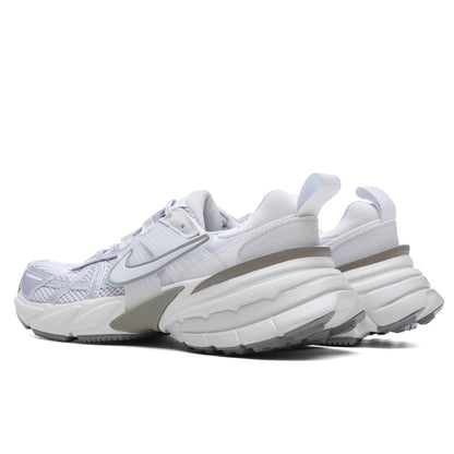 Women's V2K Run - Photon Dust/Light Silver/Summit White