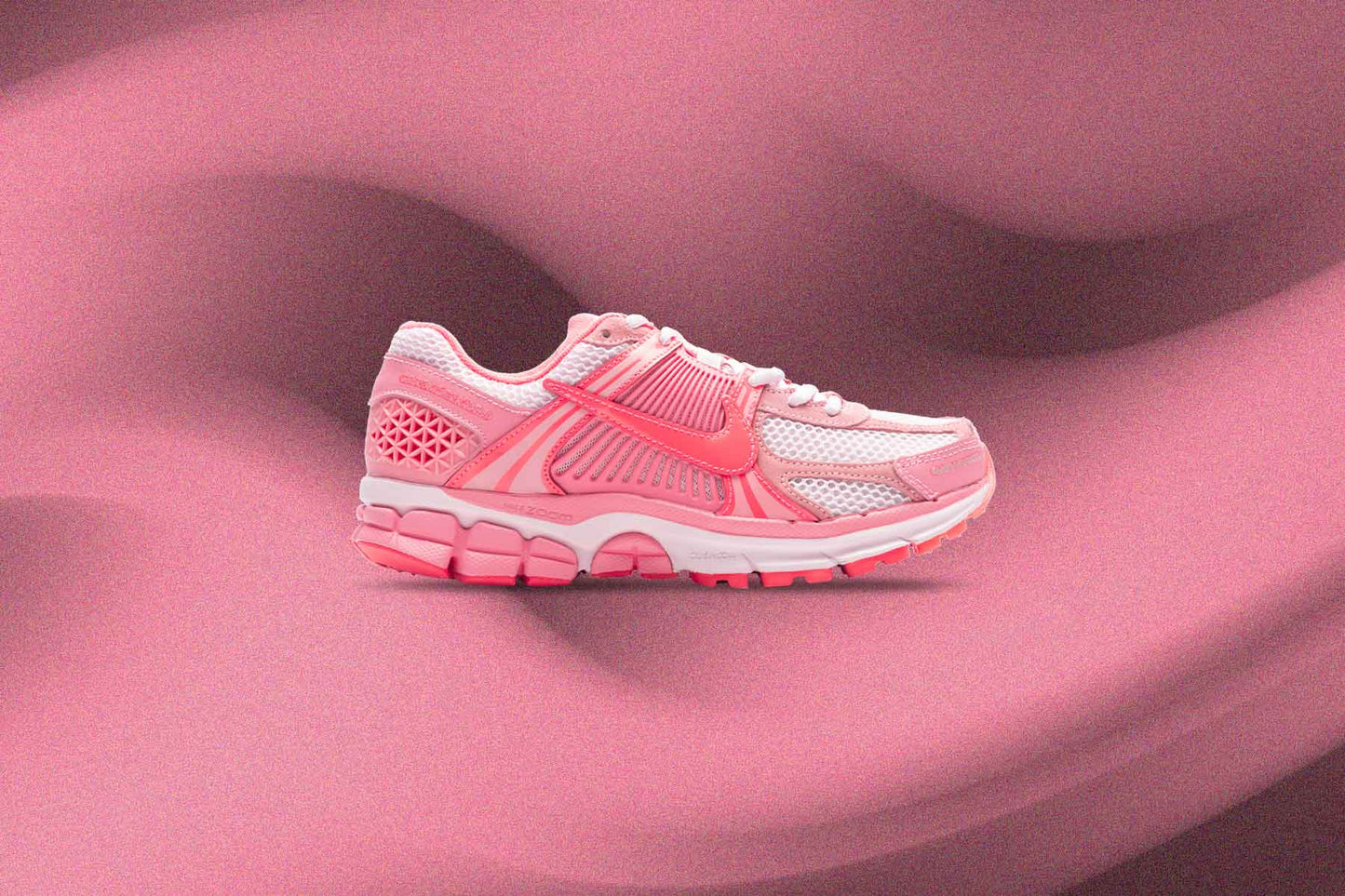 Women's Zoom Vomero 5 - Pink Foam/Hot Punch/Pink Foam